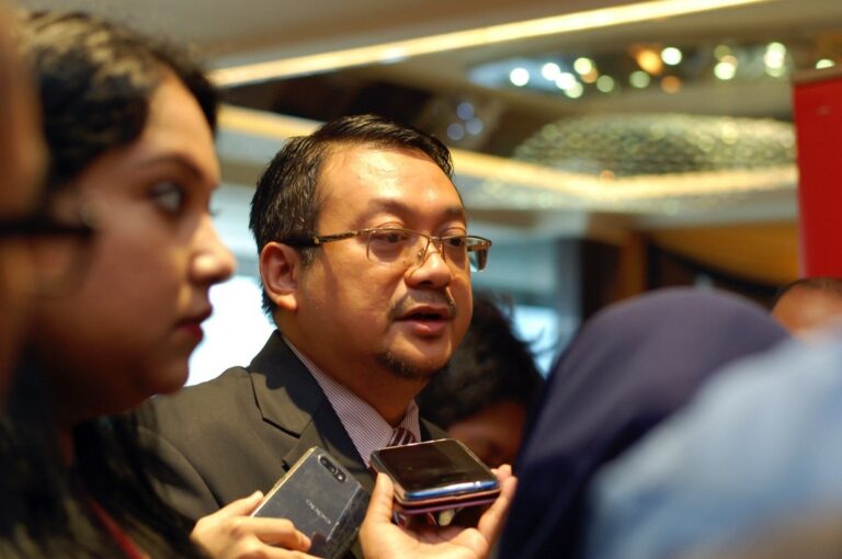 Dr. Amirudin (CEO of Cyber Security Malaysia)